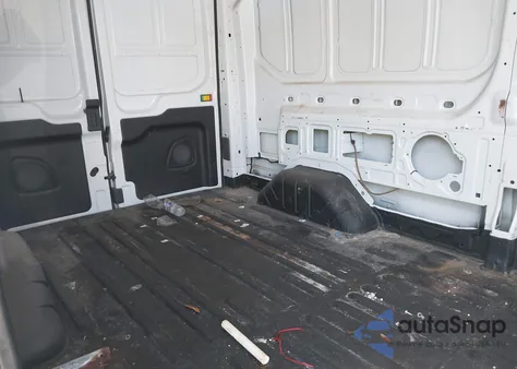 2022 Ford Transit-350 z USA, uszkodzony, nr VIN 1FTBW9C84NKA17747